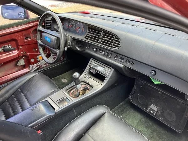 1985 Porsche 944 - Image 3 of 12