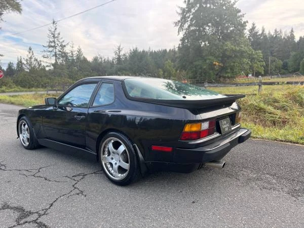 1986 Porsche 944 - Image 3 of 12