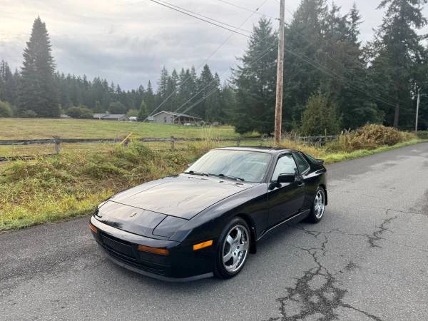1986 Porsche 944 - Image 2 of 12
