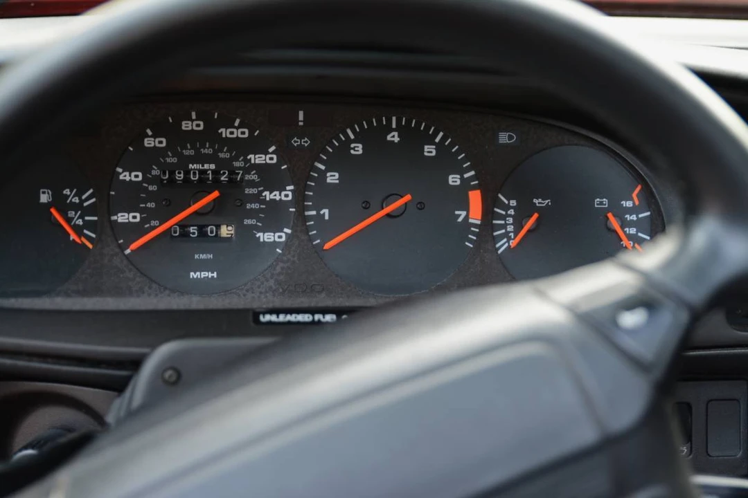 1990 Porsche 944 S2 - Image 8 of 12