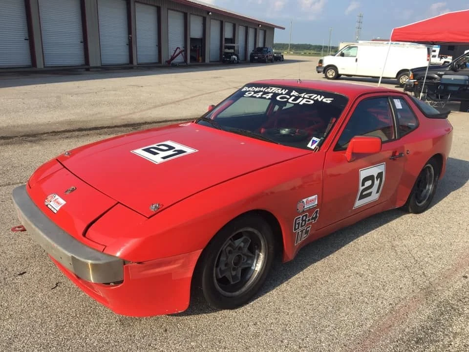 1985 Porsche 944 - Image 2 of 3