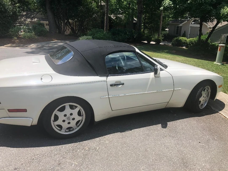 1990 Porsche 944 S2 - Image 2 of 16