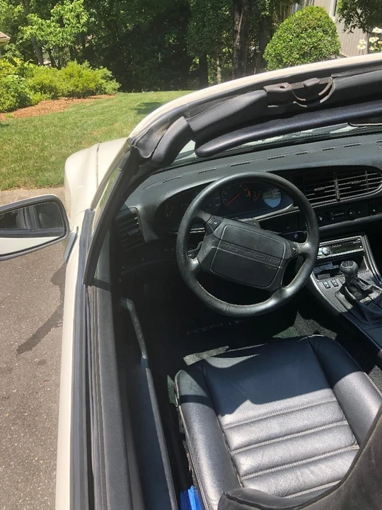 1990 Porsche 944 S2 - Image 8 of 16