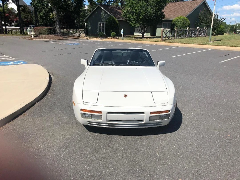 1990 Porsche 944 S2 - Image 5 of 16
