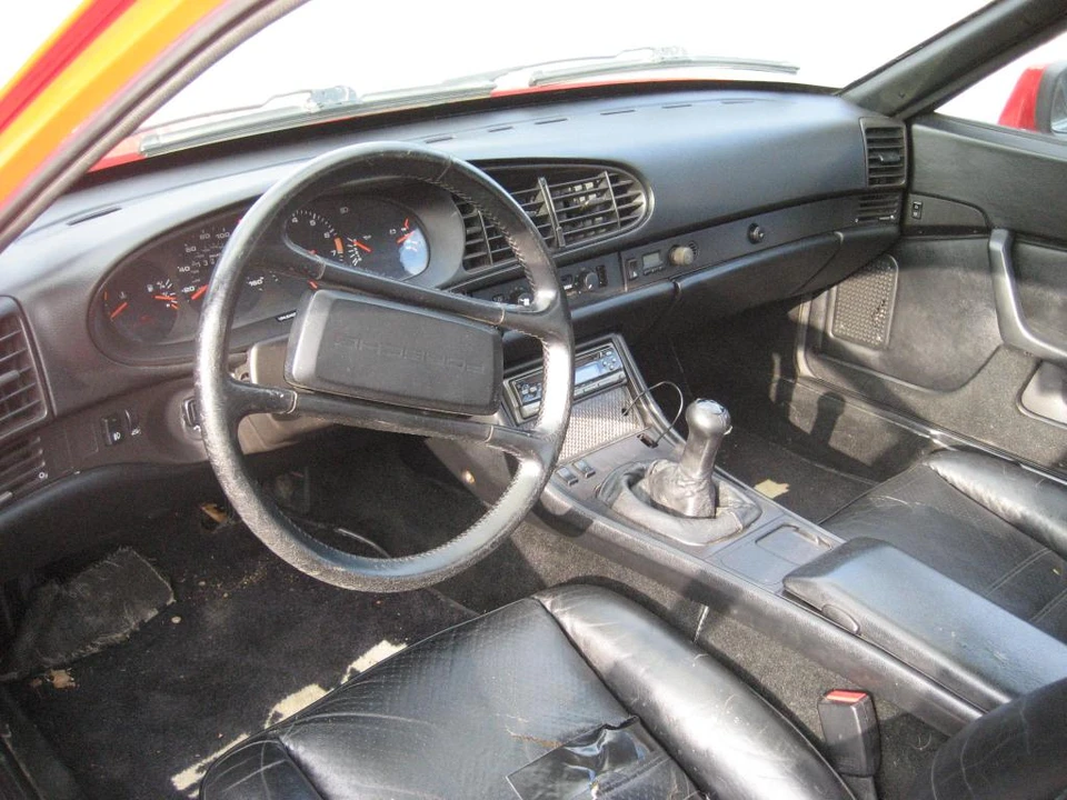 1986 Porsche 944 Turbo - Image 10 of 15