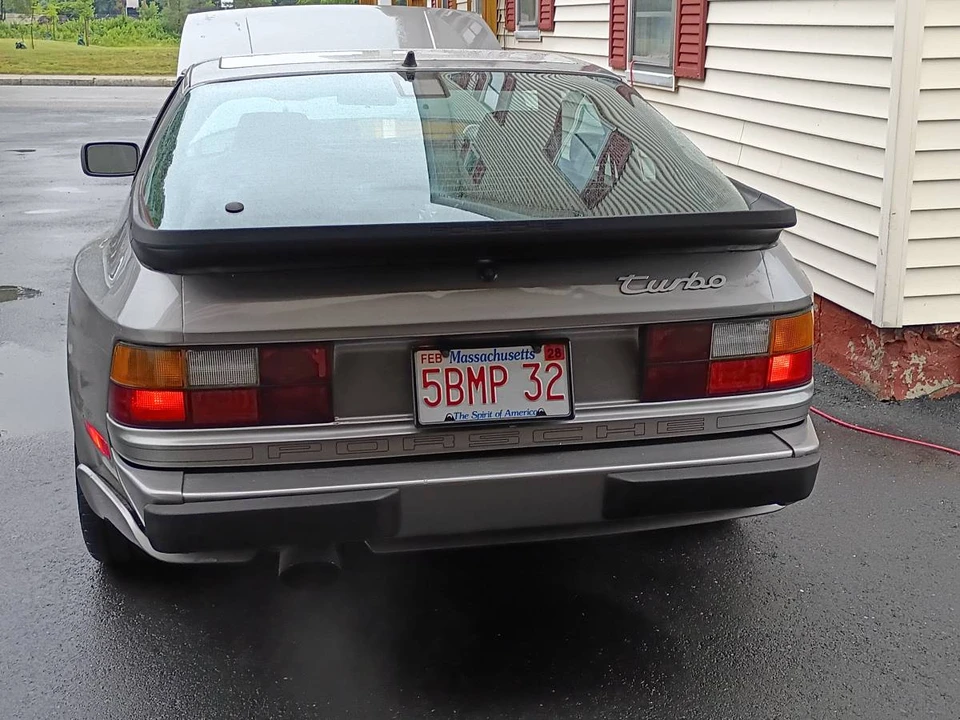 1986 Porsche 944 Turbo - Image 13 of 13