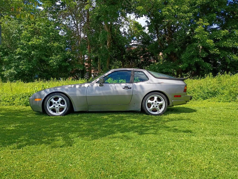 1986 Porsche 944 Turbo - Image 8 of 13