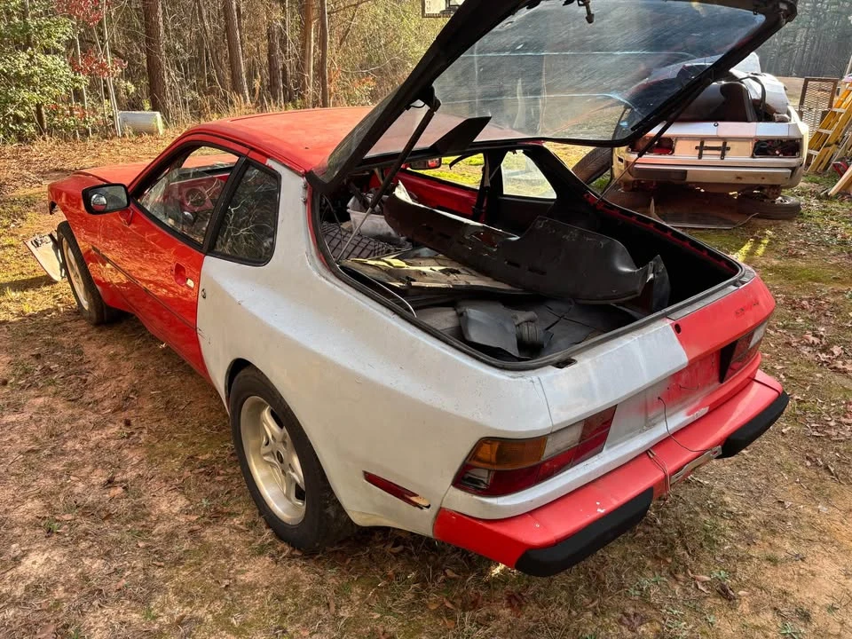 1984 Porsche 944 - Image 5 of 6