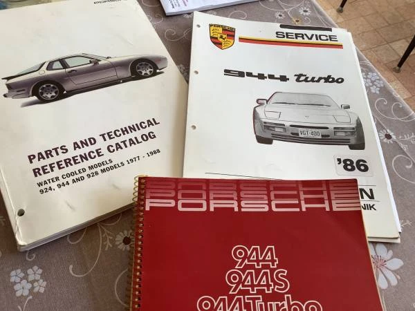 1987 Porsche 944 Turbo - Image 8 of 9