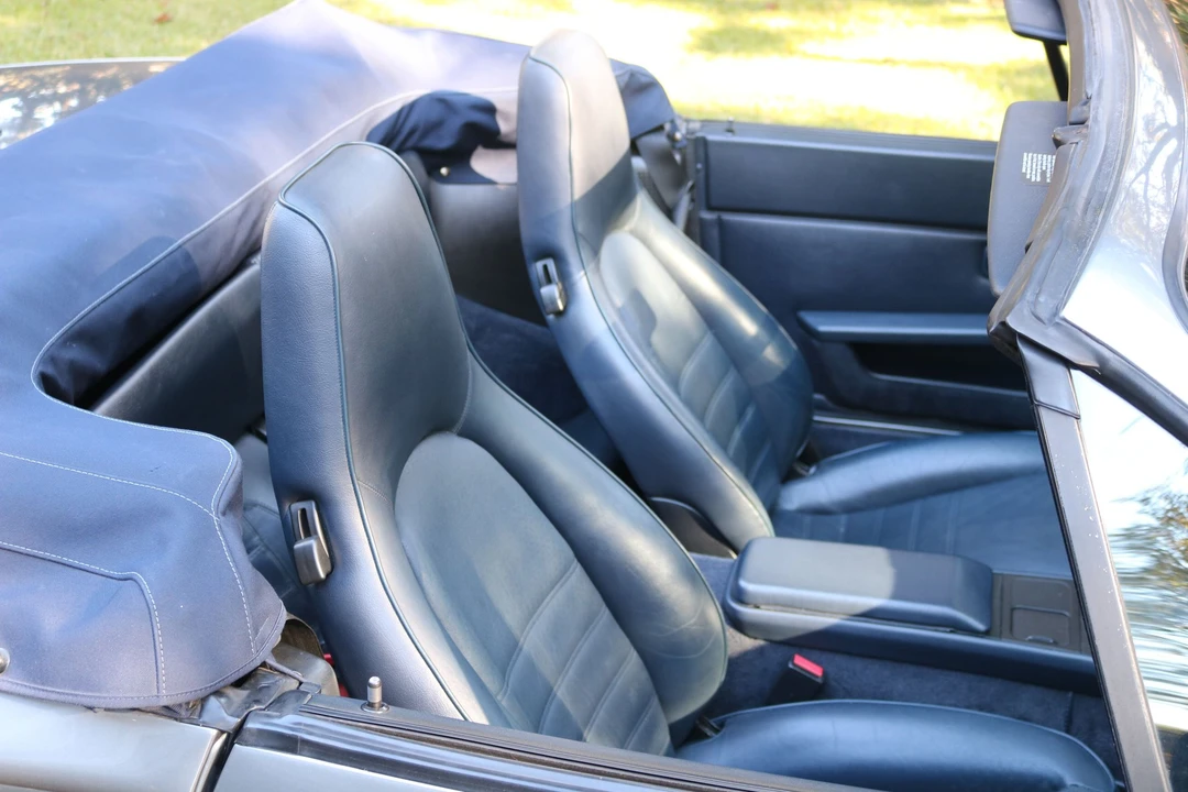 1990 Porsche 944 S2 - Image 7 of 12