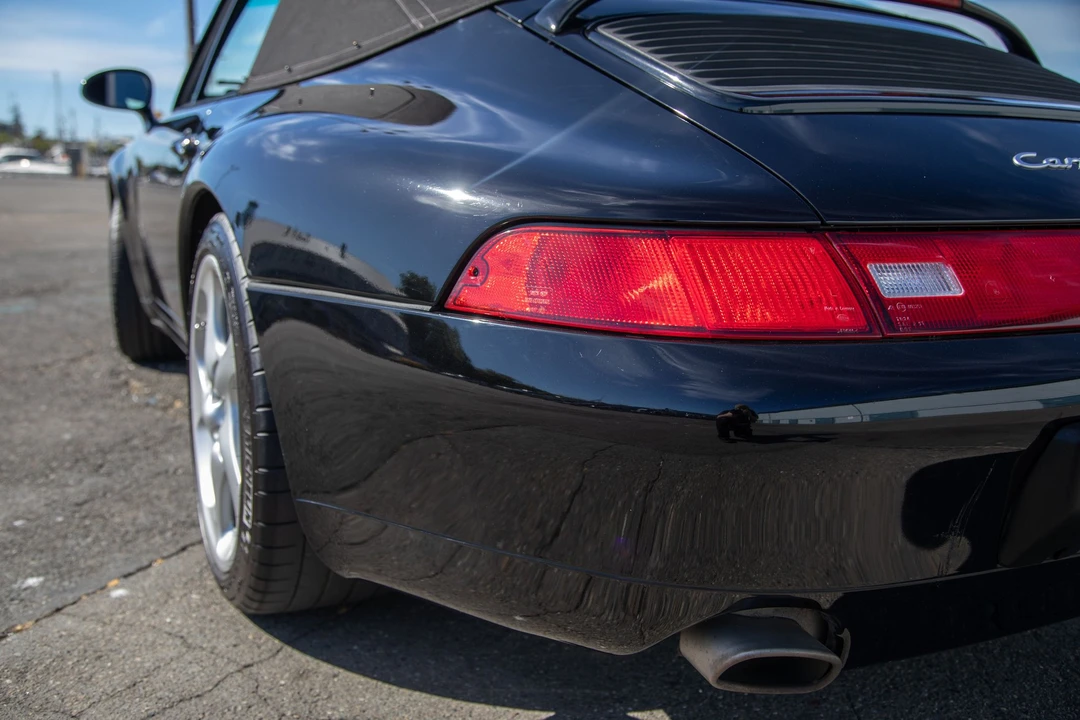 1996 Porsche 993 Carrera 4 - Image 3 of 14