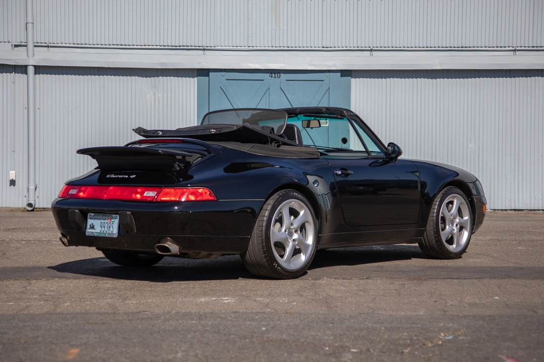 1996 Porsche 993 Carrera 4 - Image 6 of 14
