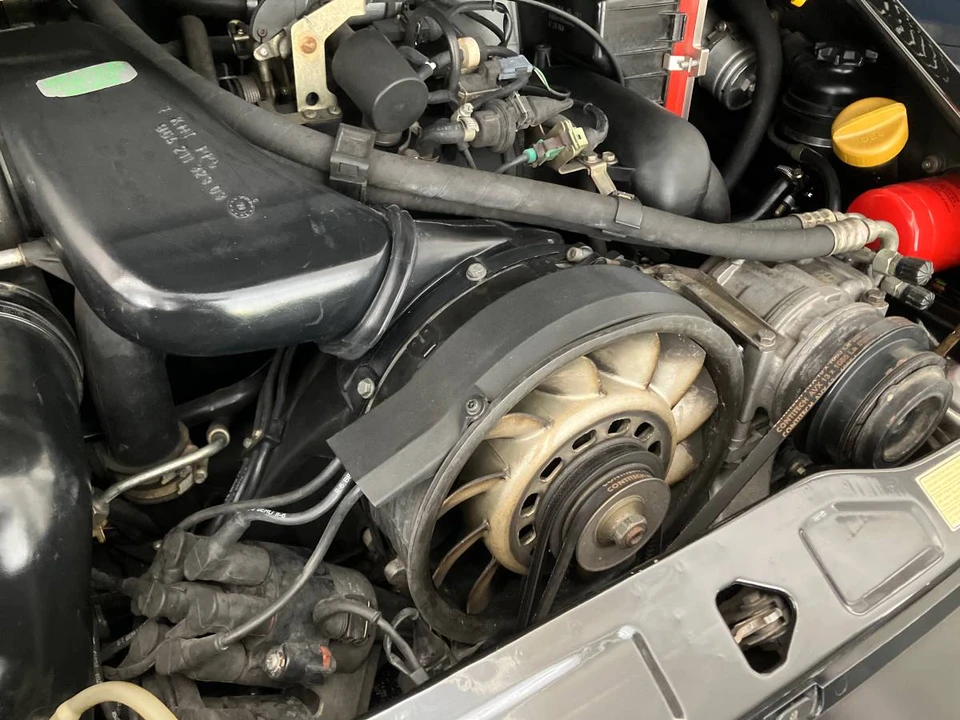 1993 Porsche 964 Carrera - Image 10 of 24