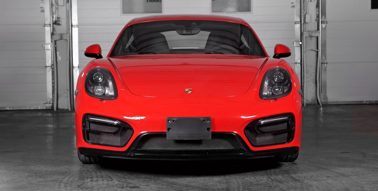 2015 Porsche 981 Cayman GTS - Image 2 of 8