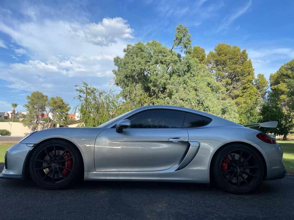 2016 Porsche 981 Cayman GT4 - Image 4 of 13