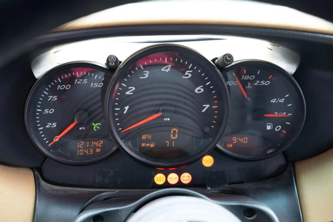 1998 Porsche 986 Boxster - Image 17 of 31