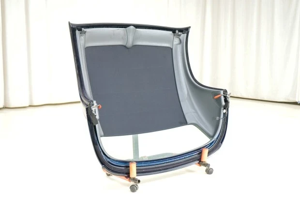 Parts & Memorabilia Bodywork - Image 3 of 5