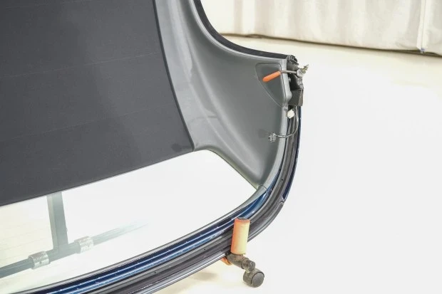 Parts & Memorabilia Bodywork - Image 4 of 5