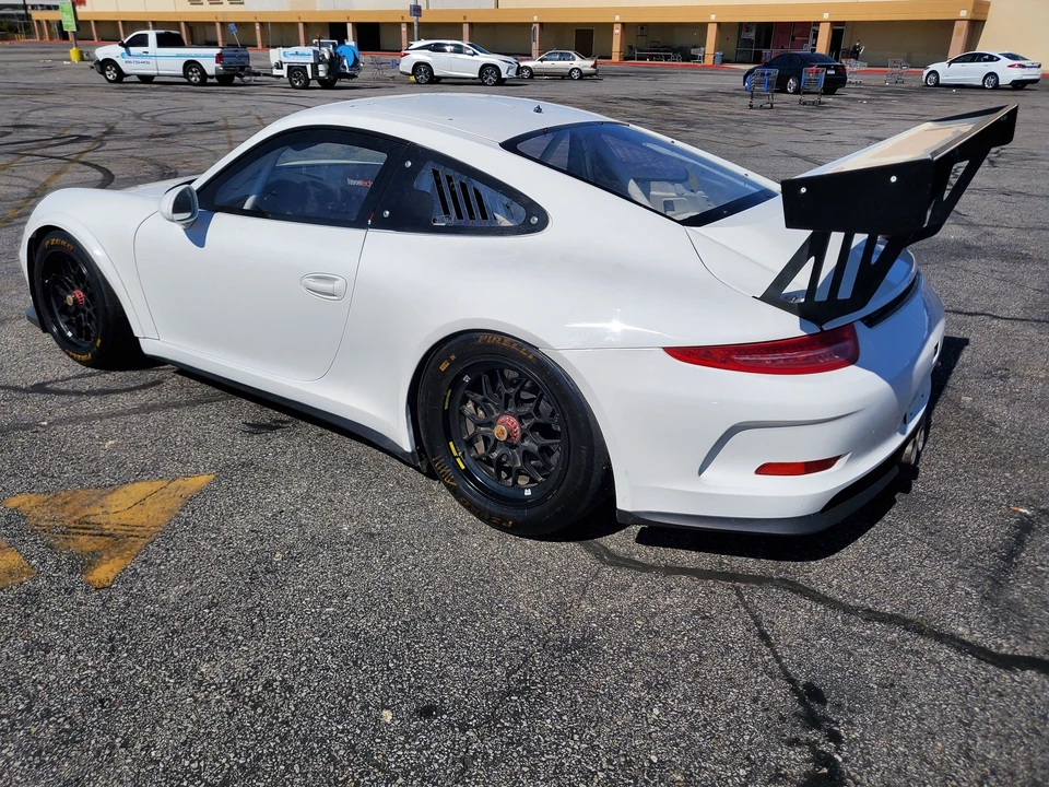 2014 Porsche 991 GT3 - Image 3 of 15