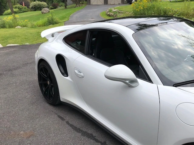 2014 Porsche 991 Turbo S - Image 9 of 10