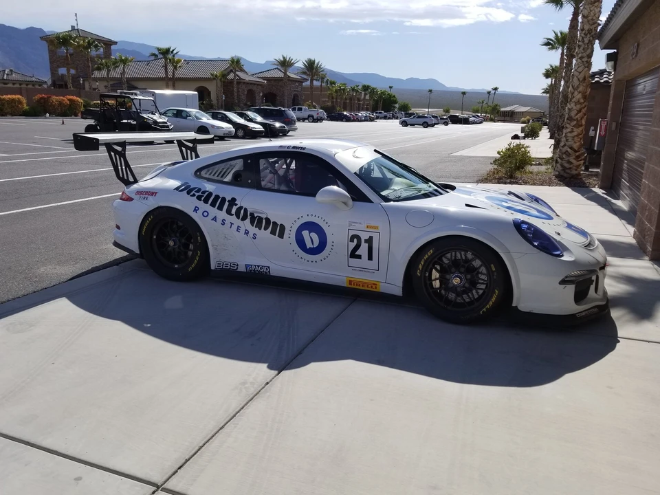2014 Porsche 991 GT3 - Image 4 of 5