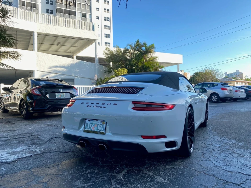 2017 Porsche 991 Carrera - Image 2 of 10