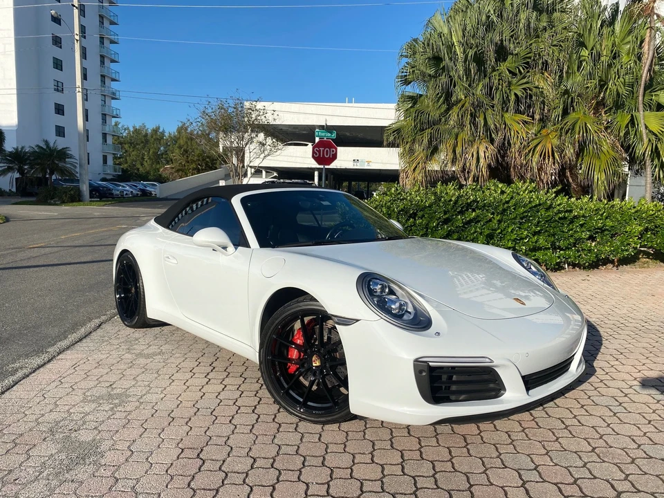 2017 Porsche 991 Carrera - Image 4 of 10