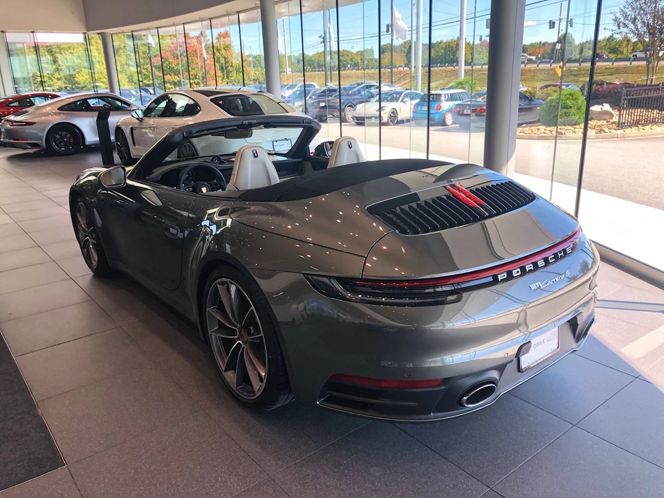 2020 Porsche 992 Carrera S - Image 4 of 5