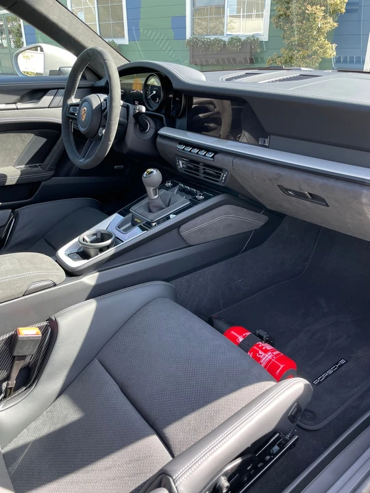 2022 Porsche 992 GT3 - Image 3 of 15