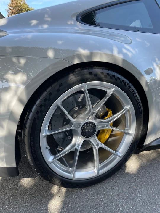 2022 Porsche 992 GT3 - Image 10 of 15