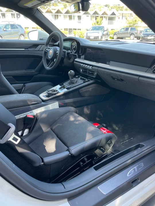 2022 Porsche 992 GT3 - Image 11 of 15