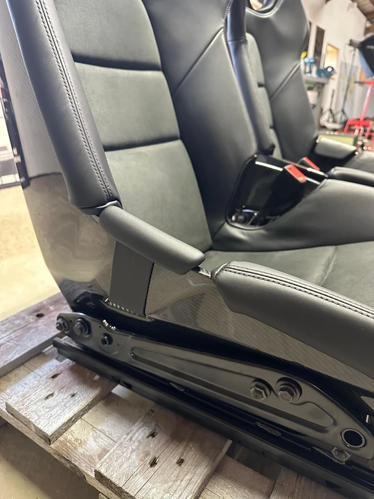 2019 Parts & Memorabilia Seats & Interior - Image 9 of 24