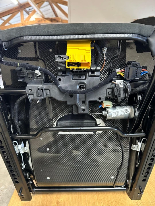 2019 Parts & Memorabilia Seats & Interior - Image 20 of 24