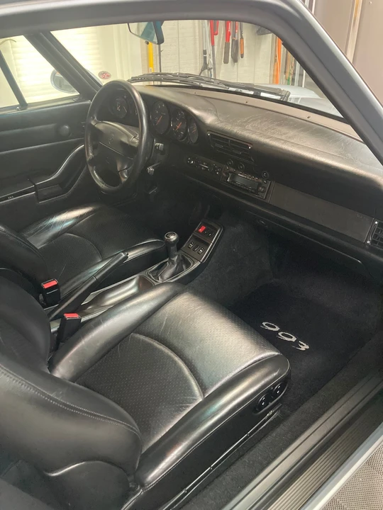 1996 Porsche 993 Carrera - Image 10 of 31