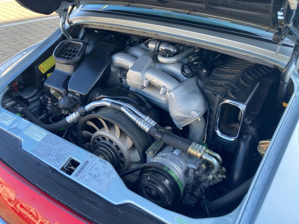 1996 Porsche 993 Carrera - Image 14 of 31