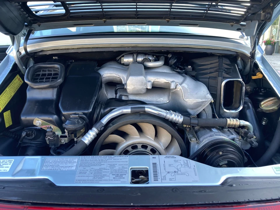 1996 Porsche 993 Carrera - Image 13 of 31