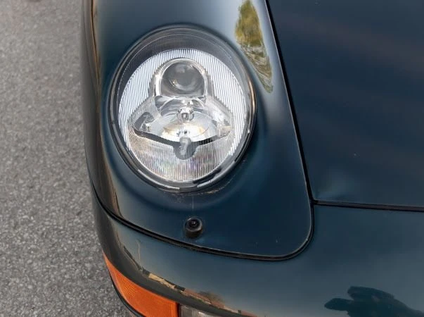 1996 Porsche 993 Carrera 4 - Image 8 of 22