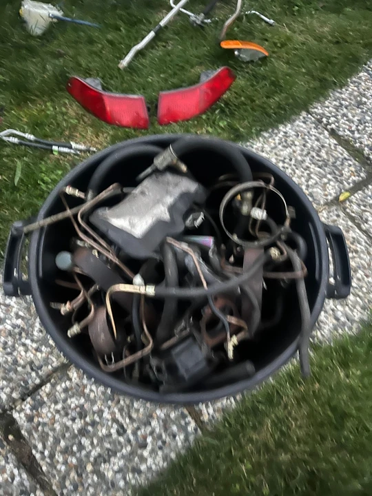 1994 Parts & Memorabilia Mechanical Components - Image 2 of 10