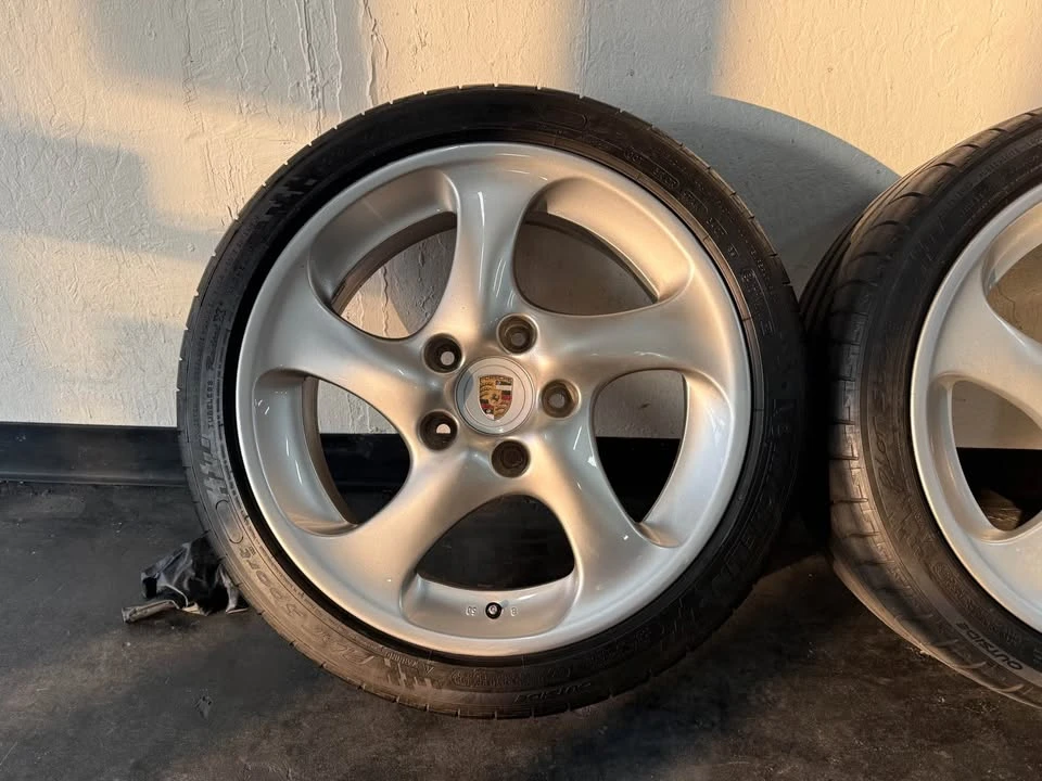 1993 Porsche 911 - Image 2 of 10