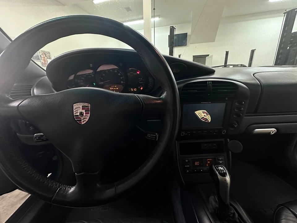 2002 Porsche 996 Carrera - Image 8 of 13