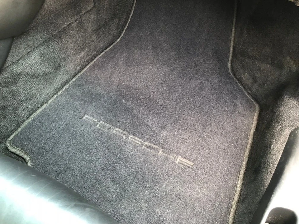 2001 Porsche 996 Turbo - Image 13 of 31