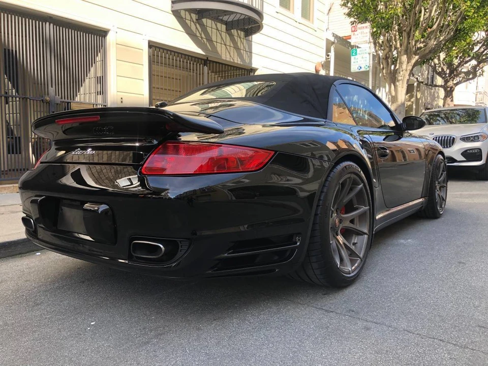2009 Porsche 997 Turbo - Image 2 of 31