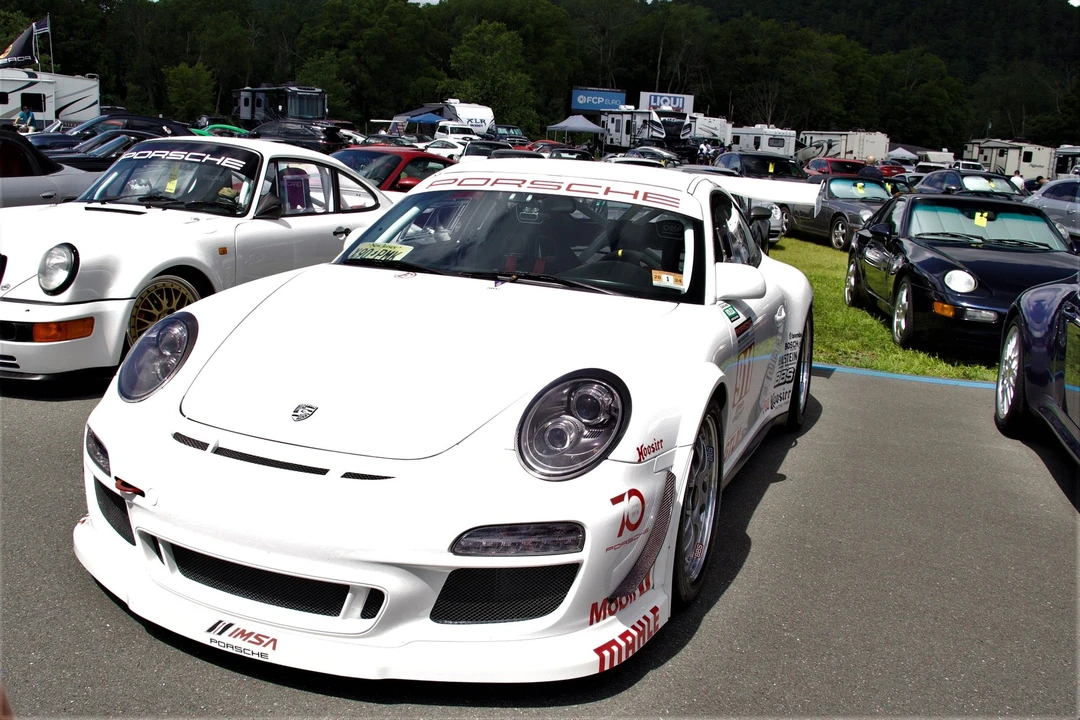 2012 Porsche 997 Carrera - Image 7 of 11
