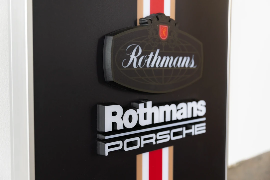 Porsche - Image 7 of 9