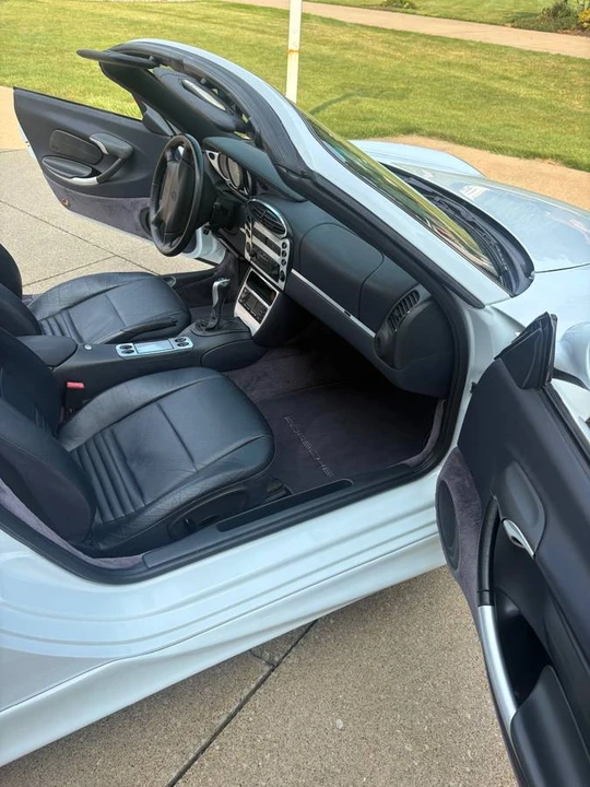 1999 Porsche 986 Boxster - Image 9 of 19