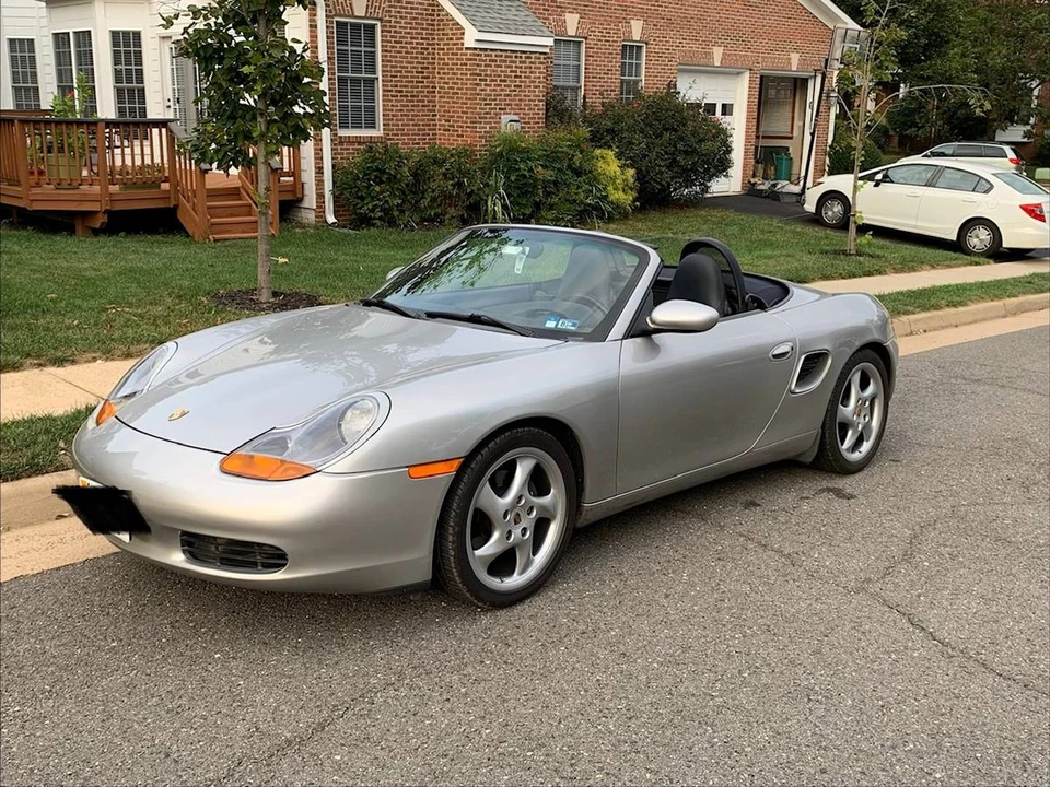2001 Porsche 986 Boxster - Image 4 of 10
