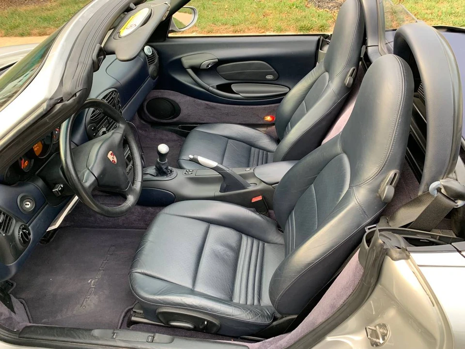 2001 Porsche 986 Boxster - Image 8 of 10