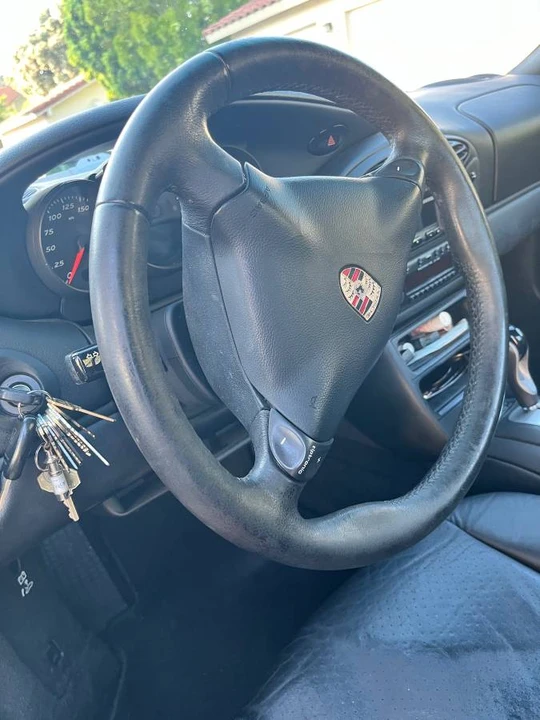 2001 Porsche 986 Boxster - Image 11 of 13