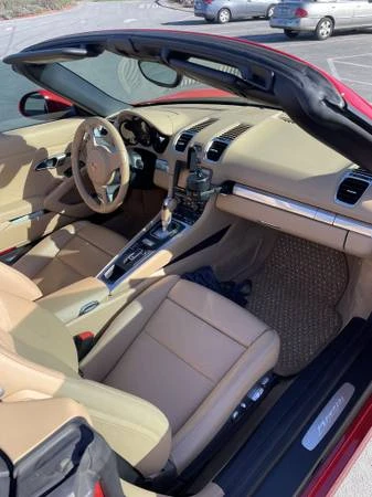 2015 Porsche 981 Boxster - Image 8 of 18