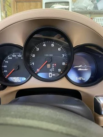 2015 Porsche 981 Boxster - Image 9 of 18